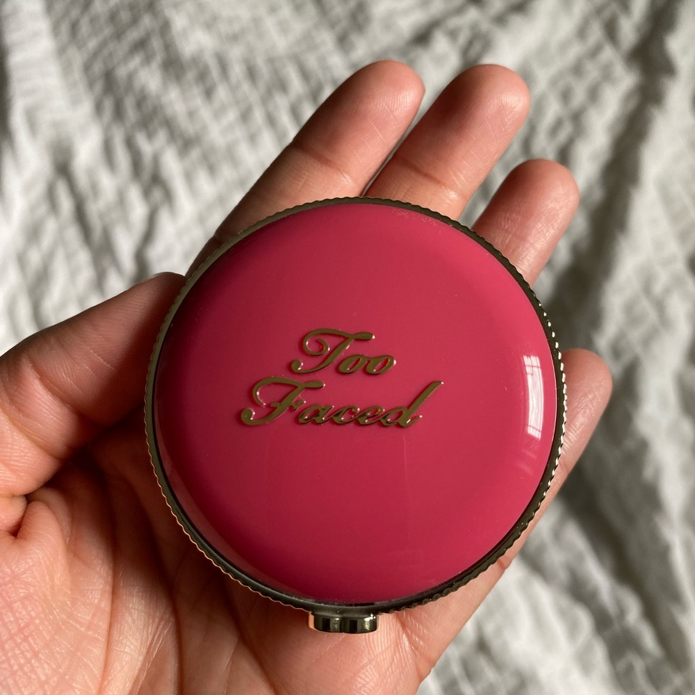 Too Faced Cloud Crush Blush